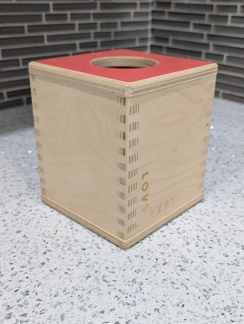 Lovevery Hide And Find Sell Box Object Permanence Wooden Baby 9mo Montessori Toy